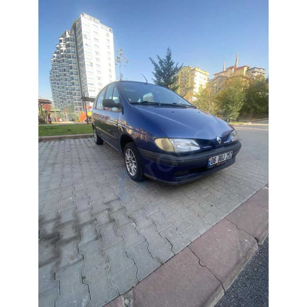 sahibinden degisensiz scenic temiz aile araci arabanibul com tr